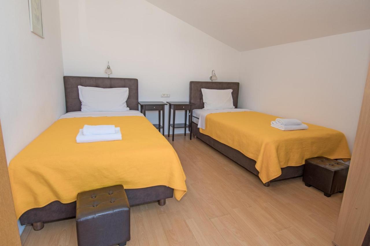 Breakfast & Bed Anita Bed & Breakfast Medulin Exterior photo